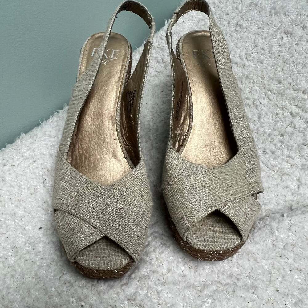 BKE Sole Porsha Beige Gold Glitz Espadrille Wedge Slingback Sandals Size 9